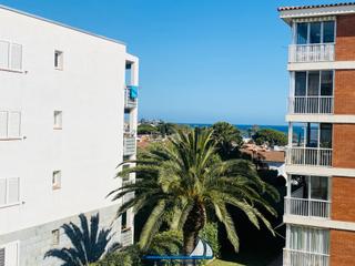 Apartament a Avinguda enric granados 2. Apartamento en venta - ideal para disfrutar de la costa