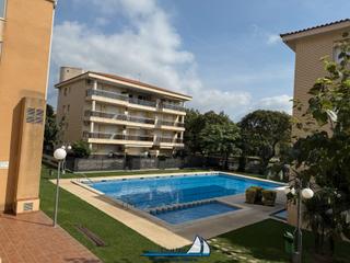 Apartament a Carrer llobregat 9. descubre tu nuevo hogar en cambrils!