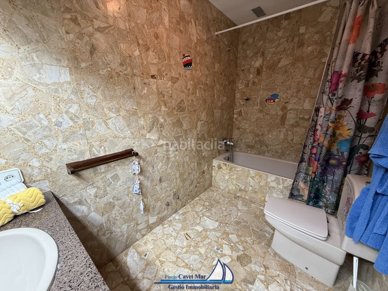 Foto 2d3661c8-6890-47e6-a307-f35d8e214751. Towny house in carrer de viena 2 in Vilafortuny Cambrils