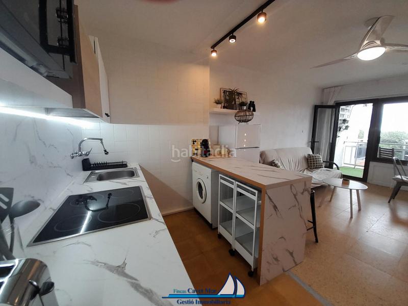 Foto d12790bf-3b5e-4c64-bcfd-4ab18b3d83c3. Pis a passeig marítim 7 a Port - Horta de Santa Maria Cambrils