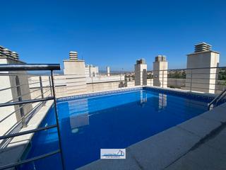 Apartament a Carrer del cam del corralet 15. descubre tu nuevo hogar a solo 200 metros de la playa!