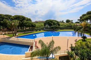 Casa adossada  Avinguda de la diputació 41. Chalet con gran zona comunitaria ideal para familias  !!