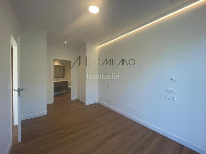 Foto ed341ce3-6ea3-4b10-aa03-ee56c28dc9ea. Planta baja en Sanxenxo pueblo Sanxenxo