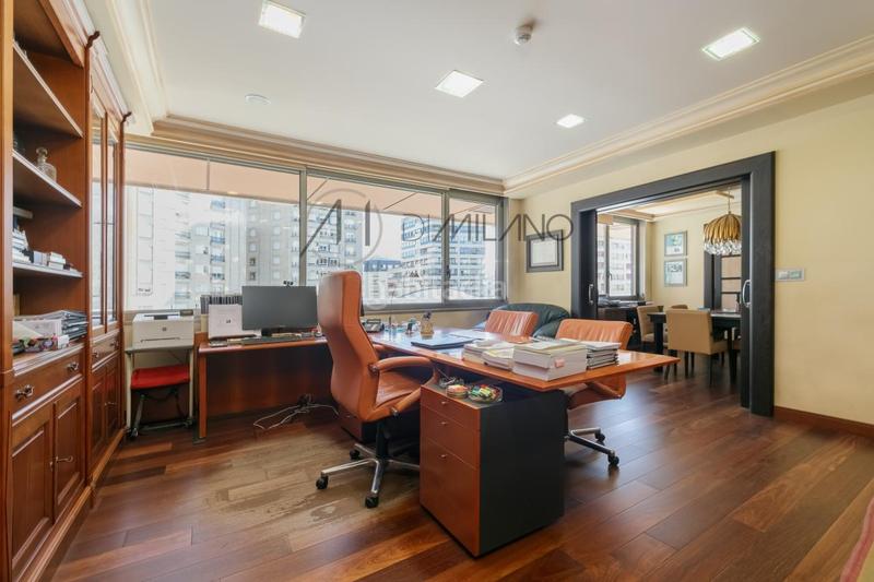 Foto 8e87b69b-edef-4d13-bef4-e0dbcb05015d. Miete büro mit heizung parking in Plaza España - Corte Inglés Vigo