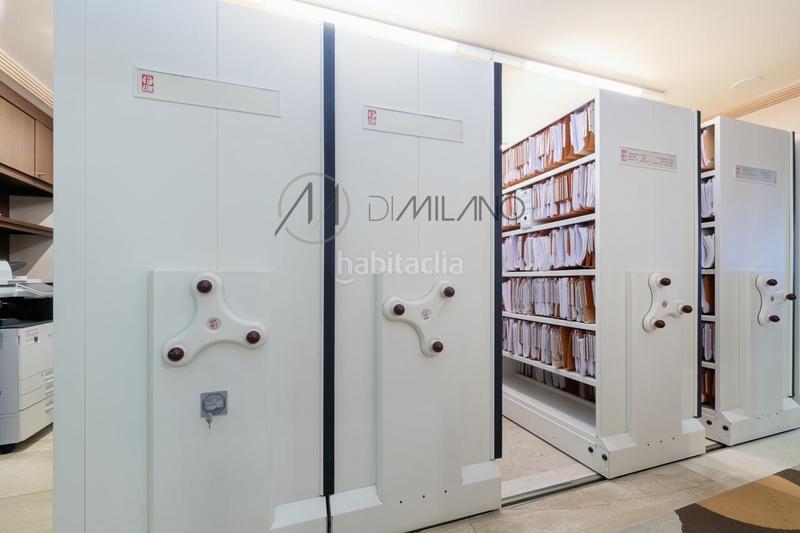 Foto c0628a71-528e-4a4f-9fd3-82f414bcc6c6. Rent office space with heating parking in Plaza España - Corte Inglés Vigo