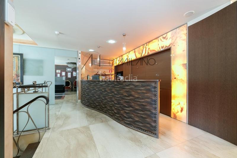 Foto d458b933-b7fd-41c8-b88a-a1aad712435c. Rent office space with heating parking in Plaza España - Corte Inglés Vigo