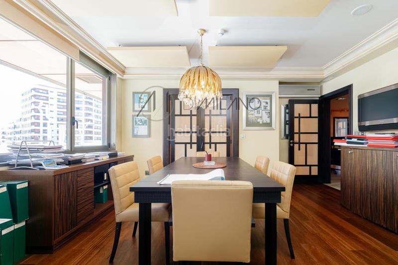 Foto fade0f0e-73a7-4915-a915-39d8a9f1b33f. Lloguer oficina amb calefacció aparcament a Plaza España - Corte Inglés Vigo