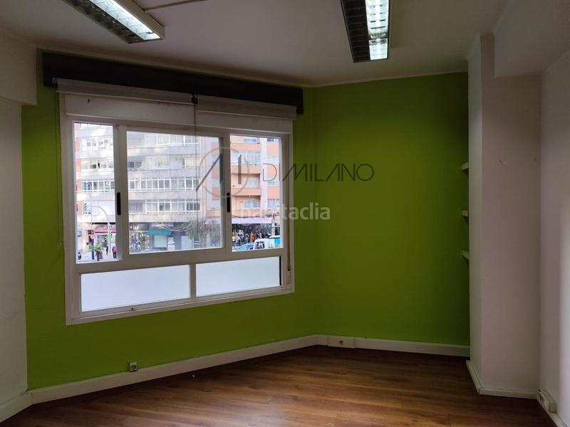 Foto 1df471d3-9b14-4dcd-b28a-7af9b49ce6b7. Rent office space in travesía de Vigo - san xoán Vigo
