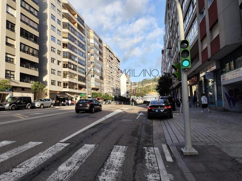 Foto 6e4e1e12-65a1-4a78-b218-ee74eba55171. Rent office space in travesía de Vigo - san xoán Vigo