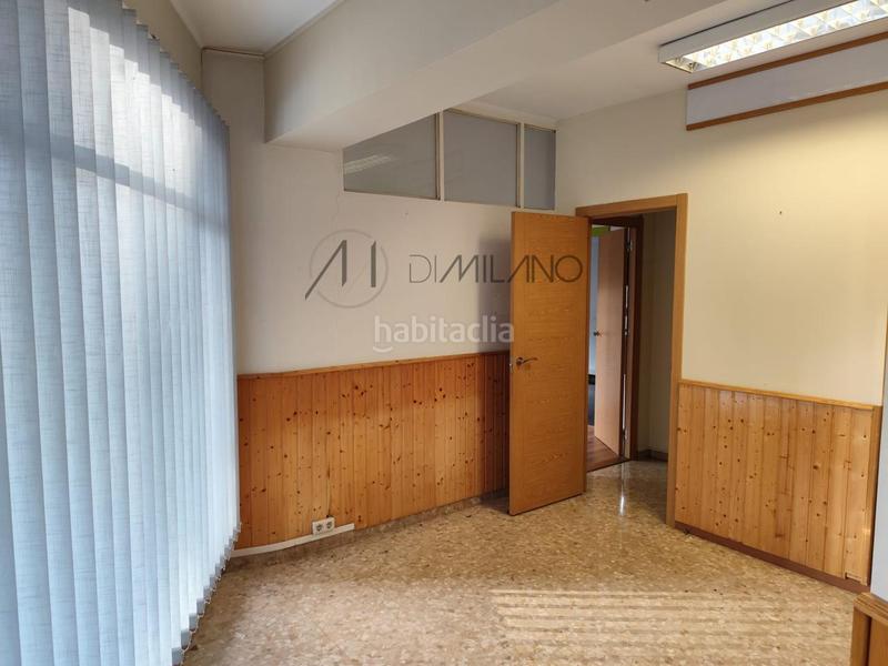 Foto e4235dc8-4978-4fd6-9043-ad5339bfa46d. Rent office space in travesía de Vigo - san xoán Vigo