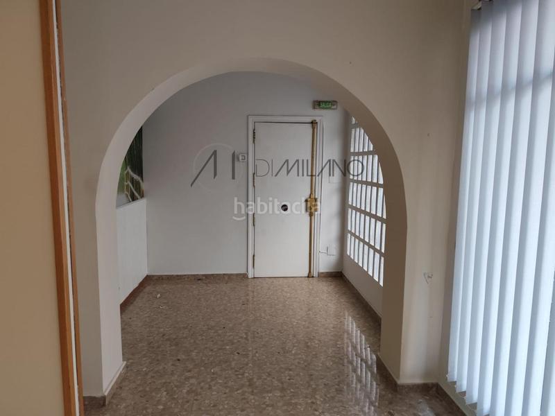 Foto f5dba32f-52a1-422a-9d7b-b1a5454c7752. Rent office space in travesía de Vigo - san xoán Vigo