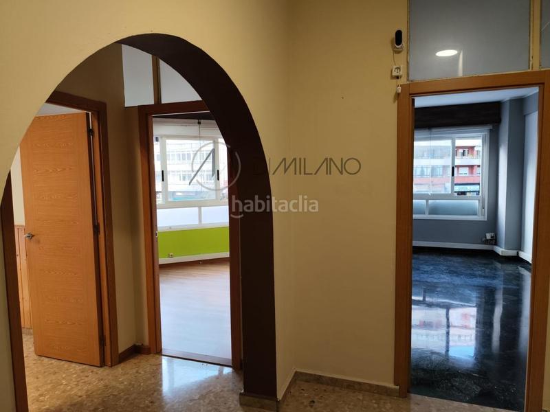 Foto cf88eefa-0644-4a78-9106-12833e395a27. Alquiler oficina en travesía de Vigo - san xoán Vigo