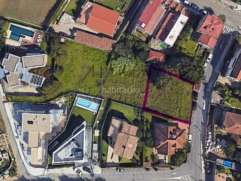 Foto f851a694-6344-4d6a-b9ad-04dec1ecfc1f. Terreny residencial a Alcabre Vigo