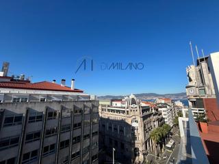 Attique  Rúa colón