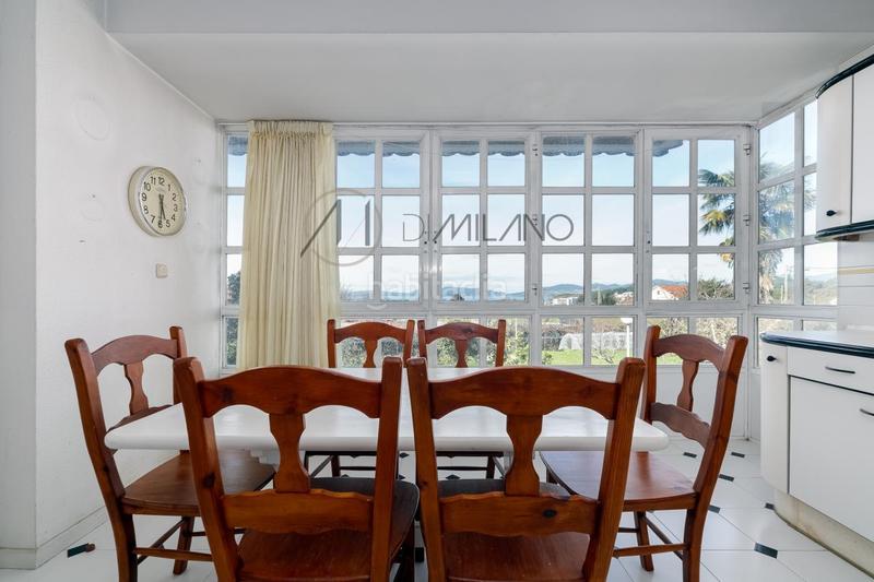 Foto 9248f129-f88f-48e7-be79-d2a9938c808e. Chalet en Navia Vigo