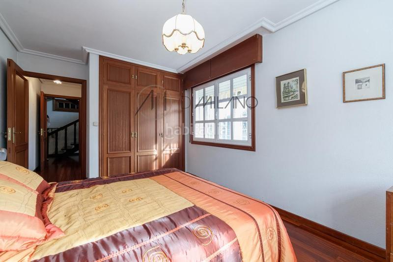 Foto d790b34d-e802-42fd-aa42-b2bd3faf316b. Chalet en Navia Vigo