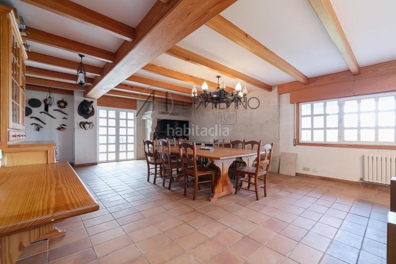 Foto e76fd39a-492d-45be-946e-431ea1d370f4. Chalet en Navia Vigo