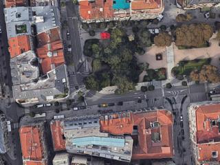 Car parking in Plaza de Compostela