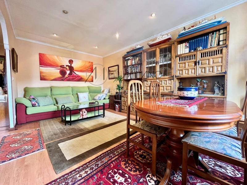 Foto 1d1fbf2a-a0dd-4f44-b70b-1629ba586651. Appartement avec chauffage dans Teis Vigo