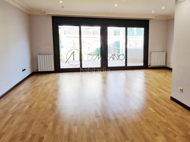 Foto 30bea978-3ffc-480a-8cc5-44f0f979a8aa. Casa adosada en Sardoma - Castrelos Vigo