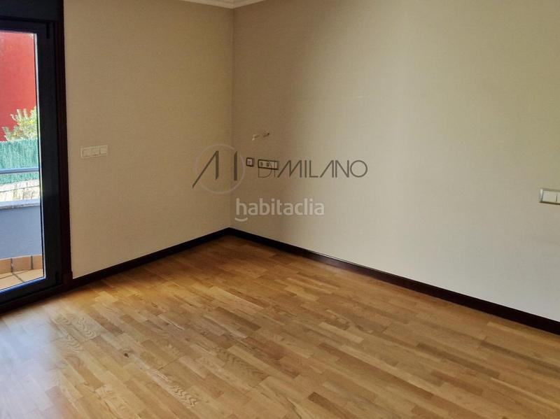 Foto 74896ccd-74b8-47f4-8fa4-504a0486f641. Semi detached house with heating parking in Sardoma - Castrelos Vigo