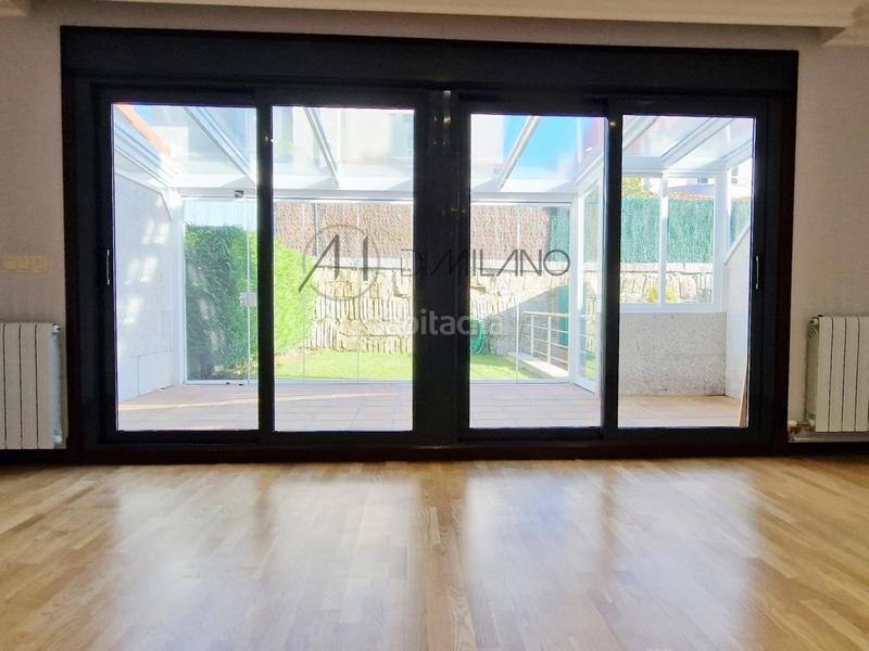 Foto db3df8b2-be55-4f6a-a1bc-847b851d2eca. Semi detached house with heating parking in Sardoma - Castrelos Vigo