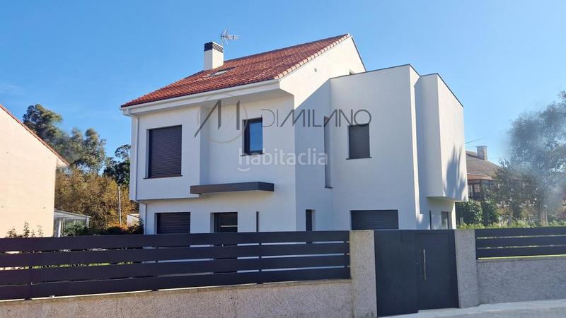 Foto 3b6c1cd7-c0d2-4aff-9e17-57debc3f1f09. Chalet con riscaldamento parcheggio in Baiona