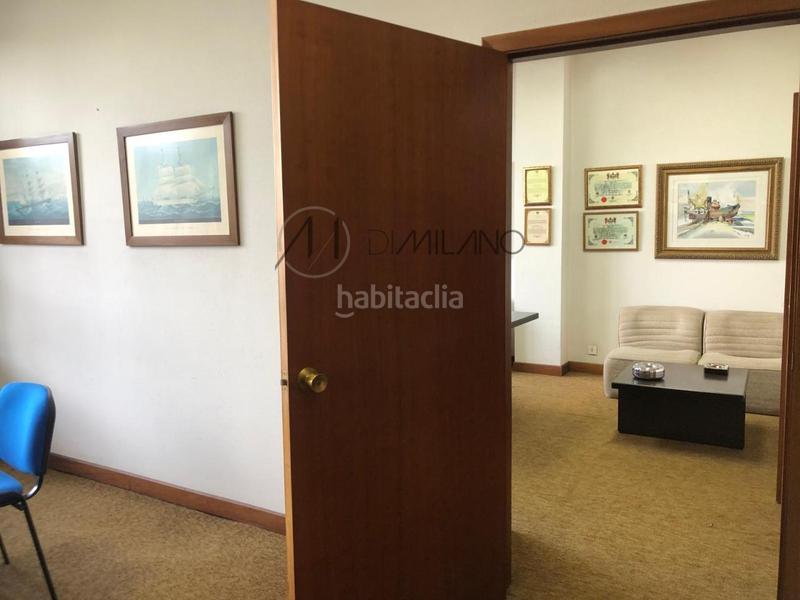 Foto 1def315e-3b33-4a96-bad1-571d1770e31a. Local comercial en Bouzas Vigo