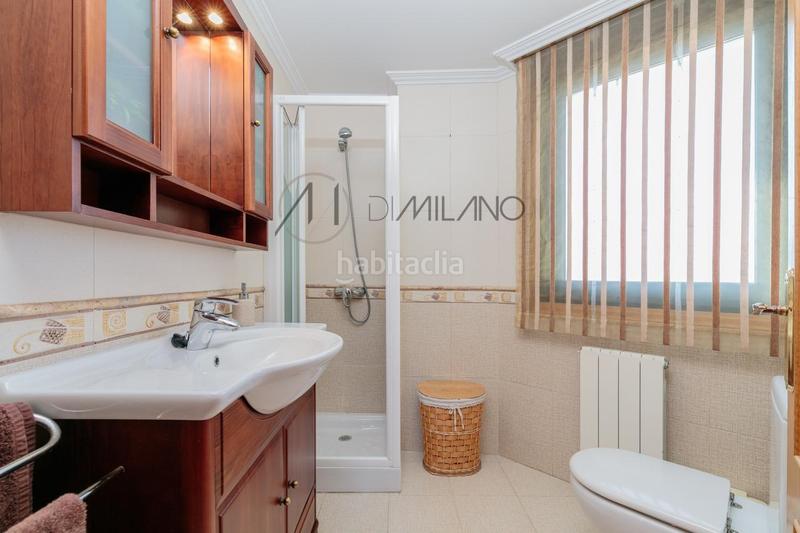 Foto 0d2c2153-7d36-4c23-b2ff-a97155717efe. Chalet en Alcabre Vigo