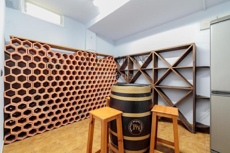 Foto 4e73bd94-a4bc-48c8-85f4-8e1bf6f019b2. Chalet en Alcabre Vigo