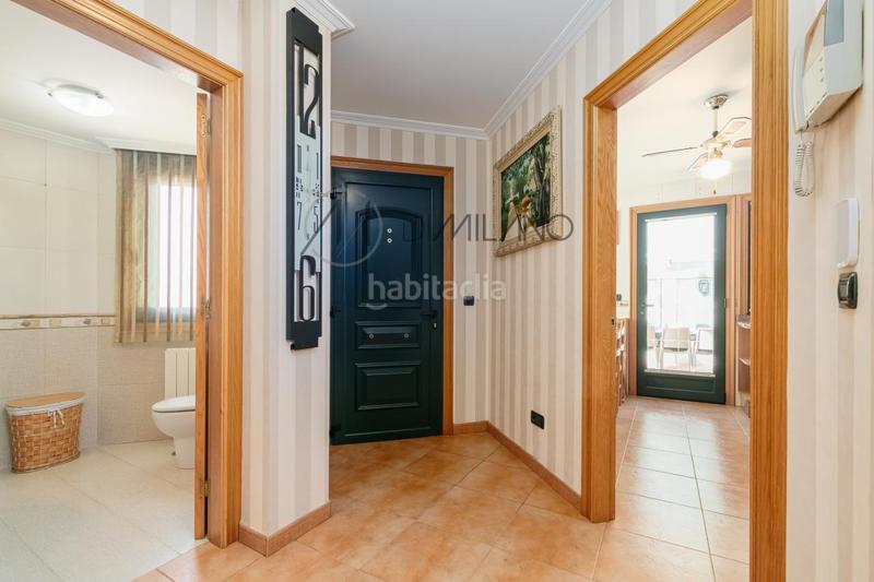 Foto 712a9c3e-eae7-4c3c-847e-f3f75f15b773. Chalet en Alcabre Vigo