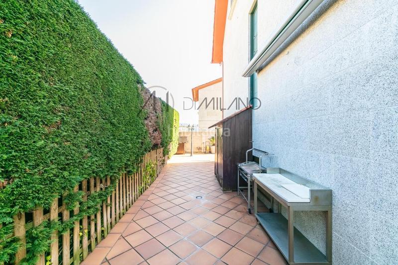 Foto 9ed1eeac-7396-4dbf-bc74-82823a1e1470. Chalet en Alcabre Vigo