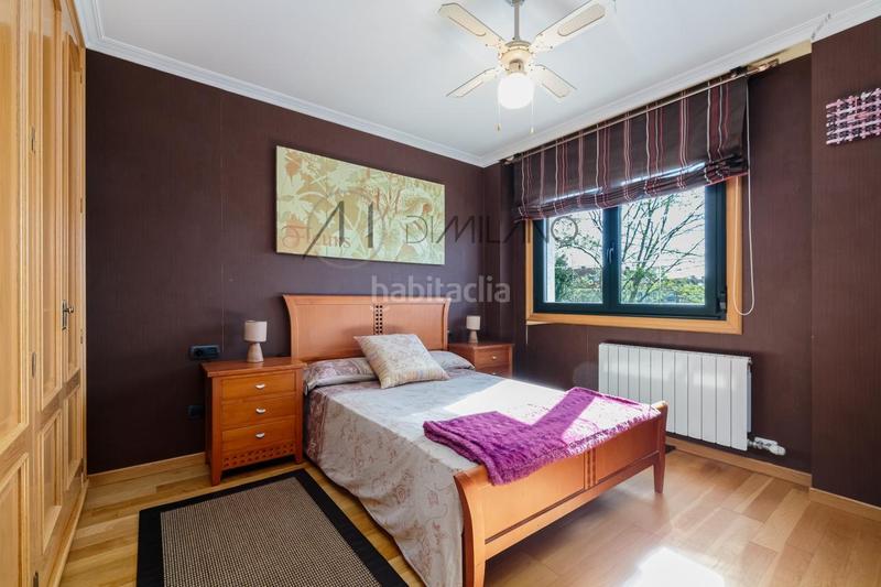 Foto c9029157-d004-46fe-bf05-0fe3303096ee. Chalet en Alcabre Vigo