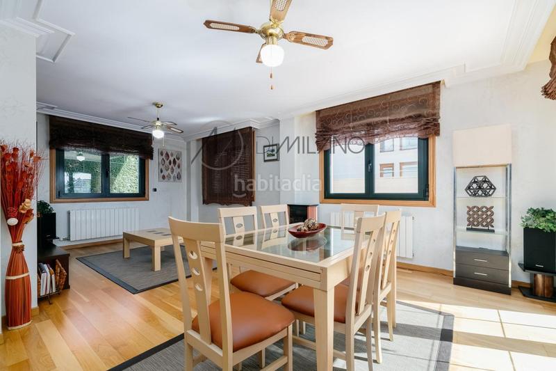 Foto f3343f94-2ac3-4a01-8ae4-22daab9d34ef. Chalet en Alcabre Vigo