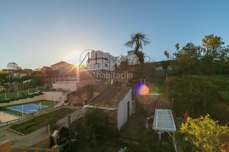 Foto 33b3d362-9524-4937-a522-e8bd2b348903. Haus mit parking in Bouzas Vigo
