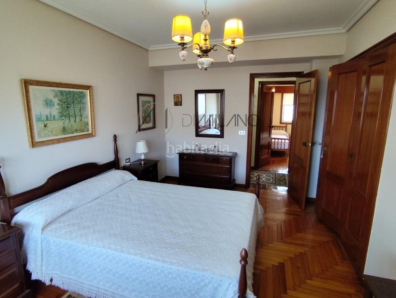 Foto c2d971b8-c79f-451b-b031-b794cf6256b5. Rent flat with heating parking in As Travesas - Balaidos Vigo