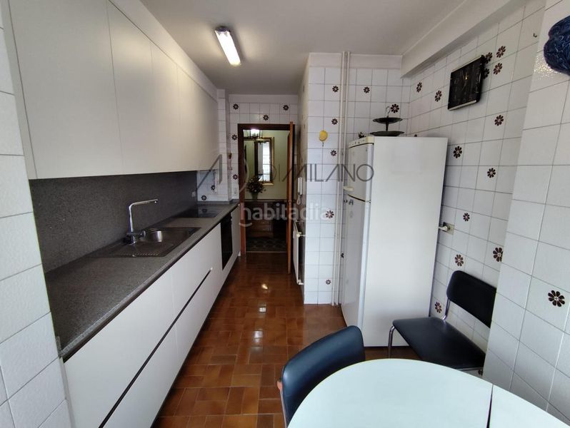 Foto 5abab04e-94ba-45f6-bd38-64d7bea8042d. Lloguer pis amb calefacció aparcament a As Travesas - Balaidos Vigo