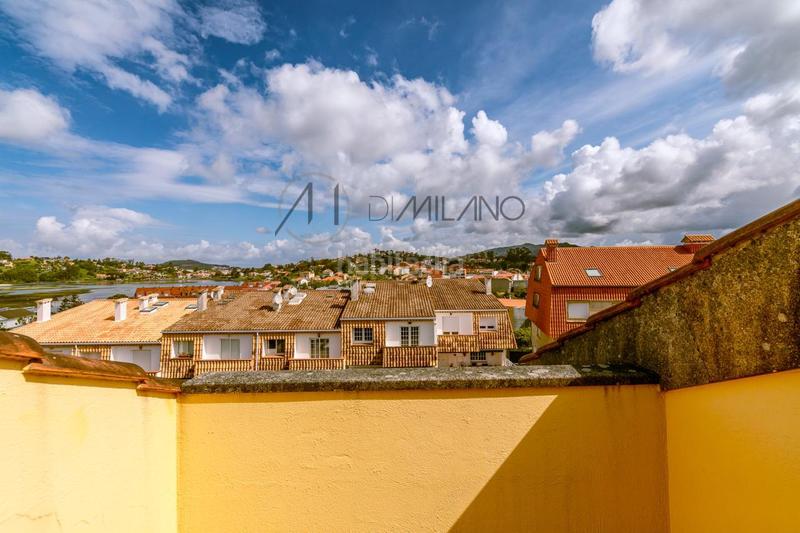 Foto 686ccc55-8ce8-4f2e-8ad1-16853b0ec053. Casa adosada en Baiona