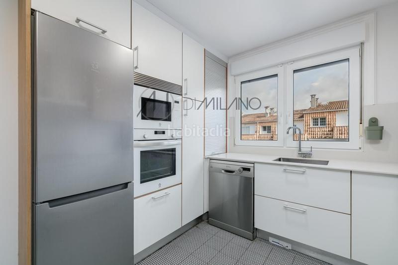 Foto 31d341af-1954-4f85-b9f9-e318598a8e6e. Maison jumelée avec chauffage parking dans Baiona