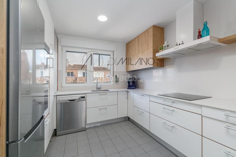 Foto 74a6f56b-a267-4e32-8c4a-7106fa3c2ba1. Maison jumelée avec chauffage parking dans Baiona