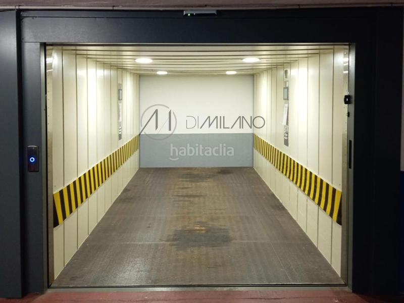 Foto 228fd028-bfff-4e2b-880f-98055e000ac1. Parking voiture dans Centro - Areal Vigo