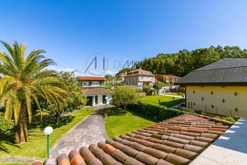 Foto 1f4f3b44-ab62-4d49-8e29-f60874bb2b18. Chalet mit heizung parking in Sardoma - Castrelos Vigo