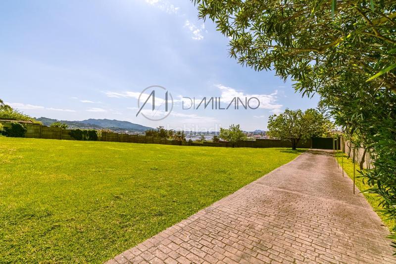 Foto f74953c8-81c2-415f-bd1c-feeebff3eb49. Chalet con riscaldamento parcheggio in Sardoma - Castrelos Vigo