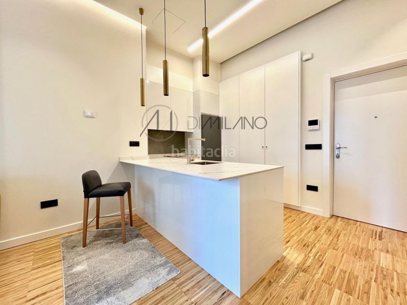 Foto 5b39a4e6-e387-4f23-841a-500e8499f7f1. Rent studio with heating in Casco Vello Vigo