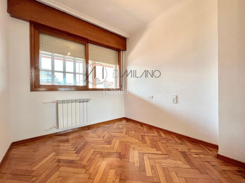 Foto ce456d37-cc9b-45a0-aaca-3bdd3ab40137. Miete dachwohnung mit heizung parking in Plaza España - Corte Inglés Vigo