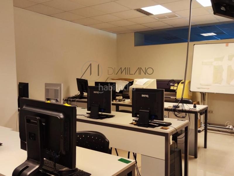 Foto 2cbdccae-7bf2-4e42-be11-5f7eb0ccf933. Geschäftsraum in Valadares - Beade Vigo