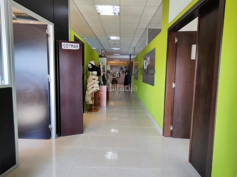 Foto 2bfe2d64-3d98-48f8-b905-84ee1dc76a5a. Local comercial en Valadares - Beade Vigo