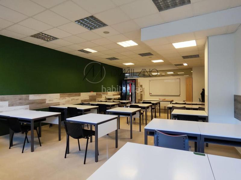 Foto a3717d92-c7a8-45eb-b605-ea4030c4311f. Local comercial en Valadares - Beade Vigo