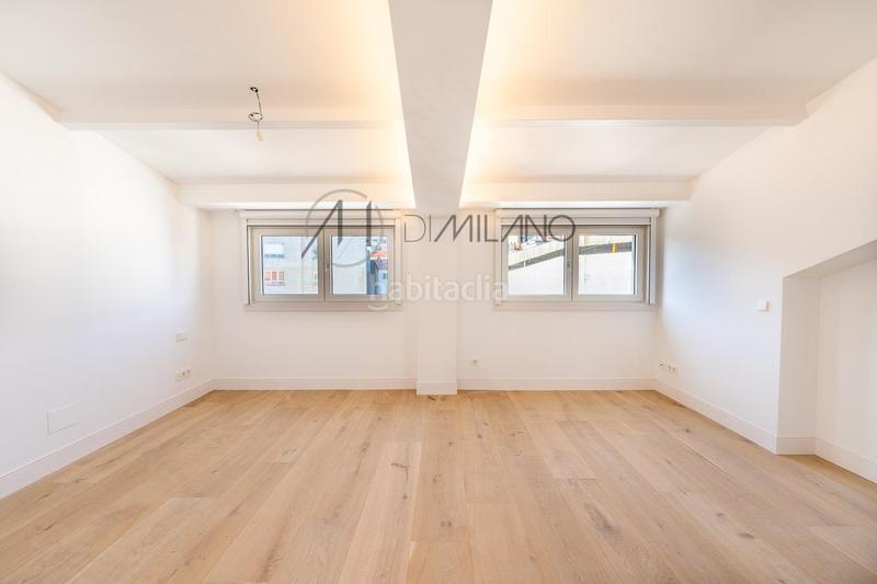 Foto 6fdb617b-15c2-45d1-b692-bbbf959947b1. Penthouse with heating in Centro - Areal Vigo