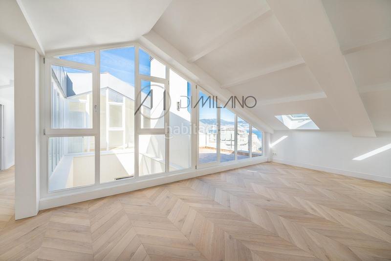 Foto 7eb05075-399b-4f43-b6fb-f64ea3f9760e. Penthouse with heating in Centro - Areal Vigo